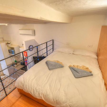 Cozy & Cute Studio In The Heart Of Valletta Goval-2 아파트 외부 사진